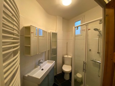 APPARTEMENT T3 A LOUER - ST ETIENNE CENTRE/TREFILERIE - 67 m2 - 600 &euro; charges comprises par mois