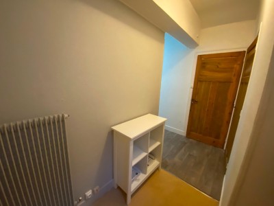 APPARTEMENT T3 A LOUER - ST ETIENNE CENTRE/TREFILERIE - 67 m2 - 600 &euro; charges comprises par mois
