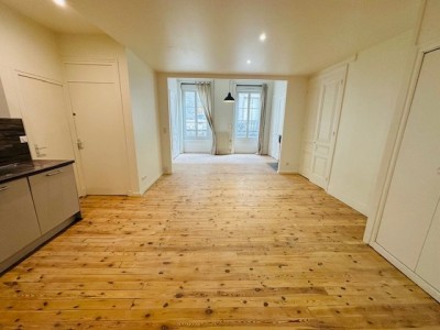 APPARTEMENT T4 - ST ETIENNE CENTRE VILLE - 94.64 m2 - LOUÉ