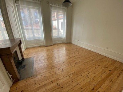 APPARTEMENT T4 - ST ETIENNE CENTRE VILLE - 94.64 m2 - LOUÉ