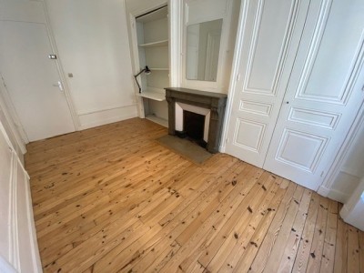 APPARTEMENT T4 - ST ETIENNE CENTRE VILLE - 94.64 m2 - LOUÉ