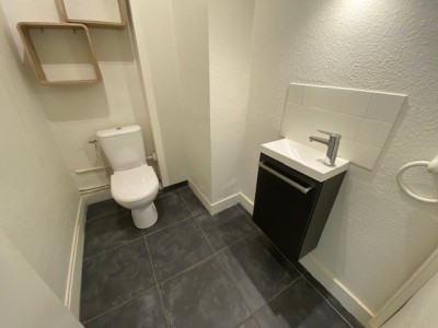 APPARTEMENT T4 - ST ETIENNE CENTRE VILLE - 94.64 m2 - LOUÉ