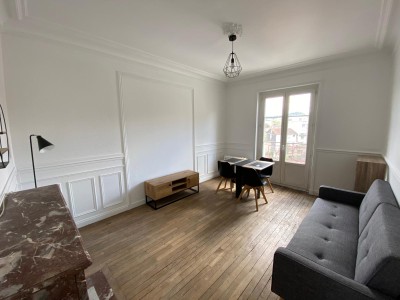 APPARTEMENT T4 A LOUER - ST ETIENNE HAUT DE JACQUARD - 81.42 m2 - 690 € charges comprises par mois
