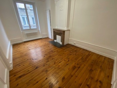 APPARTEMENT T4 - ST ETIENNE PALAIS DE JUSTICE - 100.09 m2 - LOUÉ