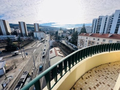 APPARTEMENT T4 A LOUER - ST ETIENNE PLACE BELLEVUE - 88.39 m2 - 1 000 € charges comprises par mois