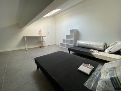 Duplex A LOUER - ST ETIENNE Place Peuple/Grenette - 42.49 m2 - 604 € charges comprises par mois