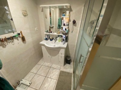 APPARTEMENT T4 - ST GENEST LERPT - 119.9 m2 - LOUÉ