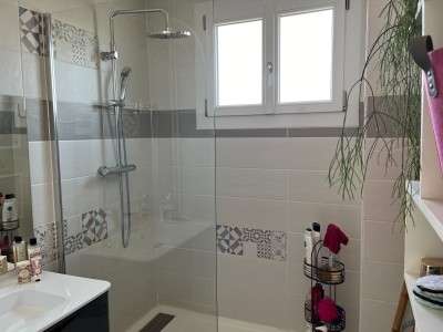 APPARTEMENT T4 - ANDREZIEUX BOUTHEON - 77.61 m2 - VENDU