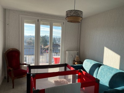 APPARTEMENT T4 - ANDREZIEUX BOUTHEON - 77.61 m2 - VENDU