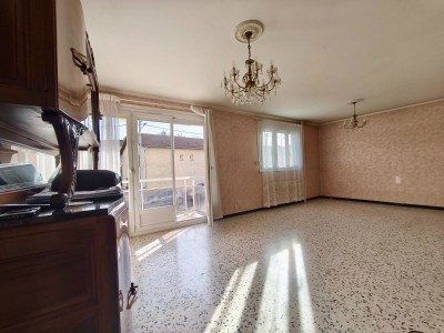 APPARTEMENT T4 A VENDRE - LA RICAMARIE - 71.76 m2 - 55 000 &euro;