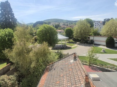 APPARTEMENT T4 A VENDRE - LE CHAMBON FEUGEROLLES - 117 m2 - 69 900 &euro;