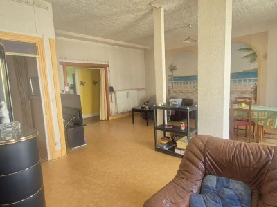 APPARTEMENT T4 A VENDRE - LE CHAMBON FEUGEROLLES - 117 m2 - 69 900 &euro;