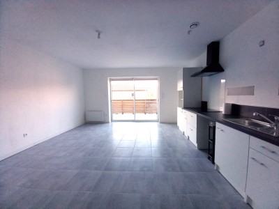 MAISON DE VILLE - LORETTE - 83.25 m2 - VENDU