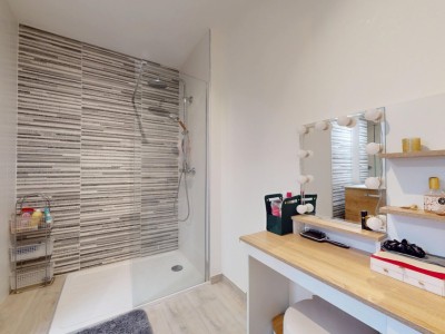 Appartement rez de jardin A VENDRE - MONISTROL SUR LOIRE - 87.18 m2 - 255 000 &euro;