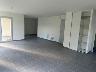 APPARTEMENT A VENDRE - MONTBRISON - 95.9 m2 - 298000€