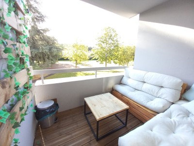APPARTEMENT T4 AVEC TERRASSE A VENDRE - RIVE DE GIER - 79.31 m2 - 120000€