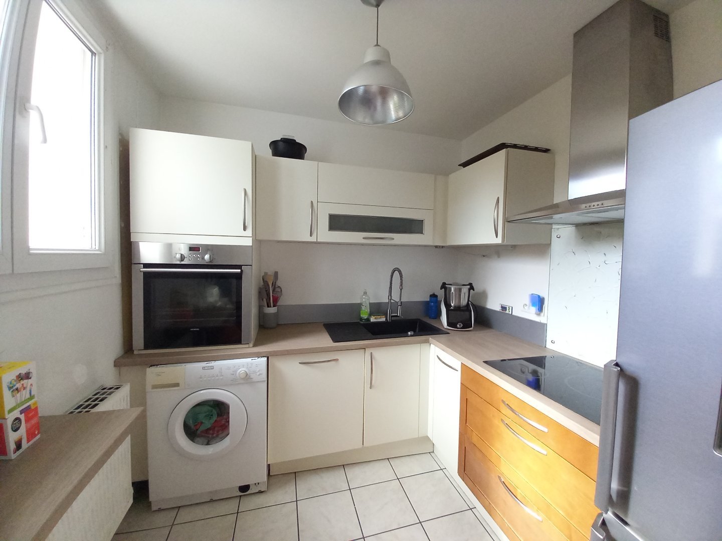 APPARTEMENT T4 AVEC TERRASSE - RIVE DE GIER - 79.31 m2 - VENDU