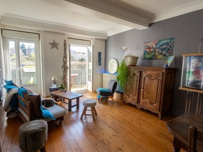 Appartement bourgeois T4 avec balcon A VENDRE - RIVE DE GIER - 116 m2 - 159�000�&euro;