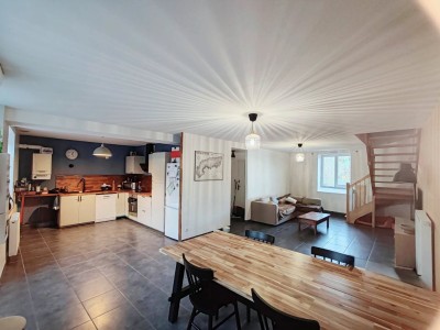 APPARTEMENT T4 A VENDRE - ST CHAMOND - 91 m2 - 165 000 €