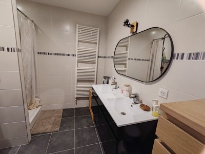 APPARTEMENT T4 A VENDRE - ST CHAMOND - 91 m2 - 165 000 €