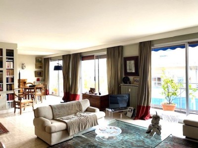 APPARTEMENT - ST ETIENNE BADOUILLERE - 106.5 m2 - 169000€
