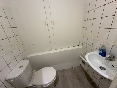 Beaubrun, appartement de 88 m2 , 3 chambres A VENDRE - ST ETIENNE BEAUBRUN - 86.96 m2 - 69 900 &euro;