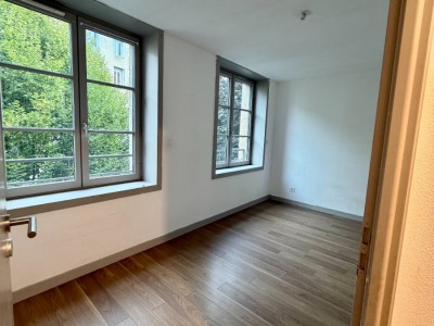 APPARTEMENT T4 A VENDRE - ST ETIENNE BEAUBRUN - 88.8 m2 - 79 000 €