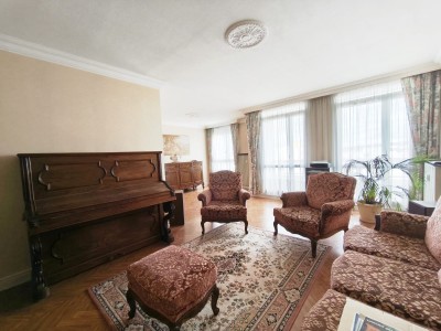 APPARTEMENT T4 A VENDRE - ST ETIENNE BELLEVUE - 108 m2 - 118�000�&euro;