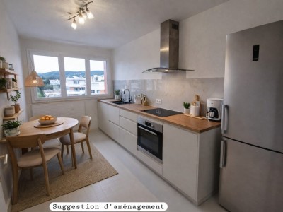 APPARTEMENT T4 A VENDRE - ST ETIENNE BELLEVUE - 67.78 m2 - 95 000 €