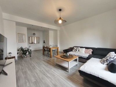 APPARTEMENT T4 A VENDRE - ST ETIENNE BELLEVUE - 96.84 m2 - 125 000 €