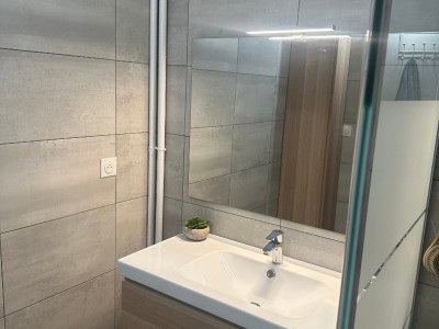 APPARTEMENT T4 A VENDRE - ST ETIENNE BERGSON - 74.77 m2 - 129500€