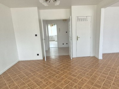 APPARTEMENT T4 A VENDRE - ST ETIENNE BERGSON - 83 m2 - 96 000 &euro;