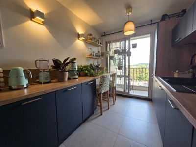 APPARTEMENT T4 A VENDRE - ST ETIENNE BERGSON - 91.94 m2 - 165 000 €