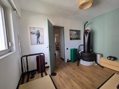 APPARTEMENT T4 A VENDRE - ST ETIENNE BERGSON - 91.94 m2 - 165 000 €