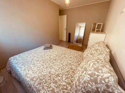 Meubl entirement T4 avec stationnement - ST ETIENNE CENTRE VILLE - 80.18 m2 - 128500€