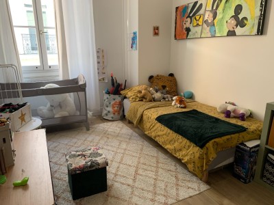 APPARTEMENT T4 - ST ETIENNE CENTRE VILLE - 83.32 m2 - 106000€