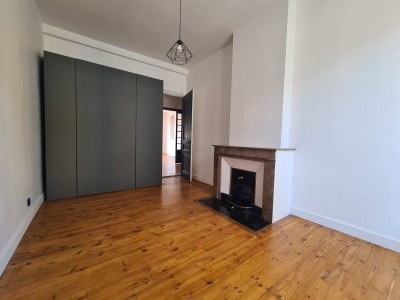 APPARTEMENT T4 A VENDRE - ST ETIENNE CENTRE VILLE - 110.16 m2 - 180000€