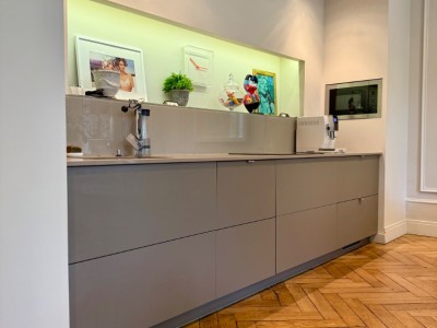 APPARTEMENT T4 A VENDRE - ST ETIENNE CENTRE VILLE - 130 m2 - 270000€