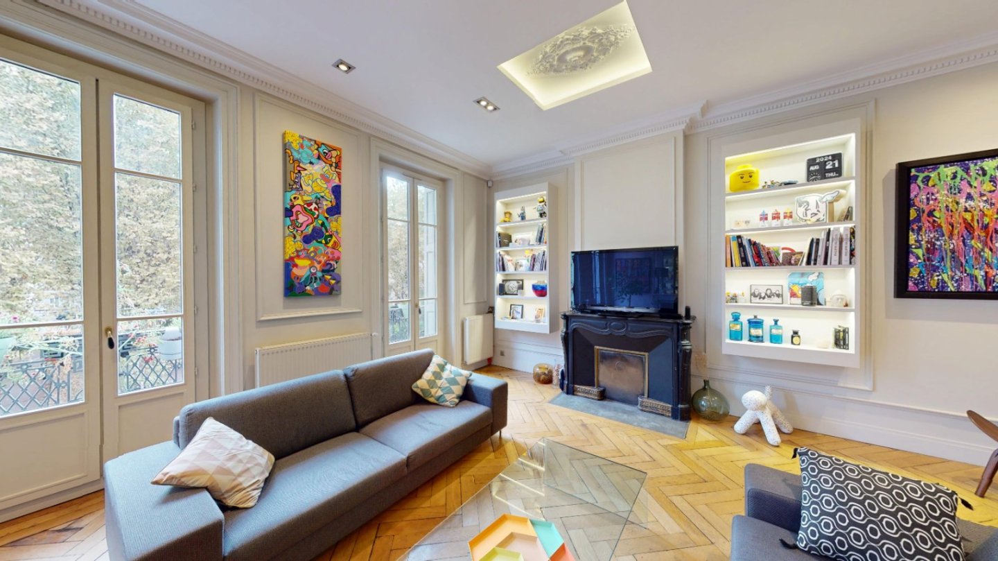 APPARTEMENT T4 - ST ETIENNE CENTRE VILLE - 130 m2 - VENDU