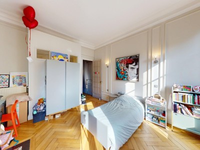 APPARTEMENT T4 - ST ETIENNE CENTRE VILLE - 130 m2 - VENDU