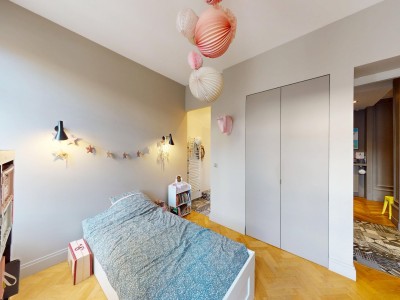 APPARTEMENT T4 - ST ETIENNE CENTRE VILLE - 130 m2 - VENDU