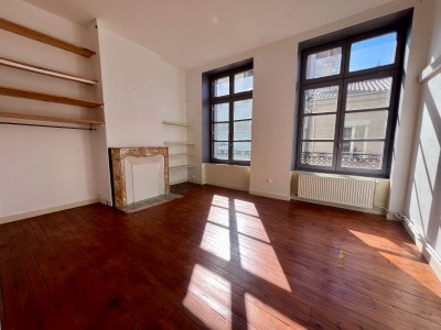 APPARTEMENT T4 - ST ETIENNE CENTRE VILLE - 106.09 m2 - VENDU