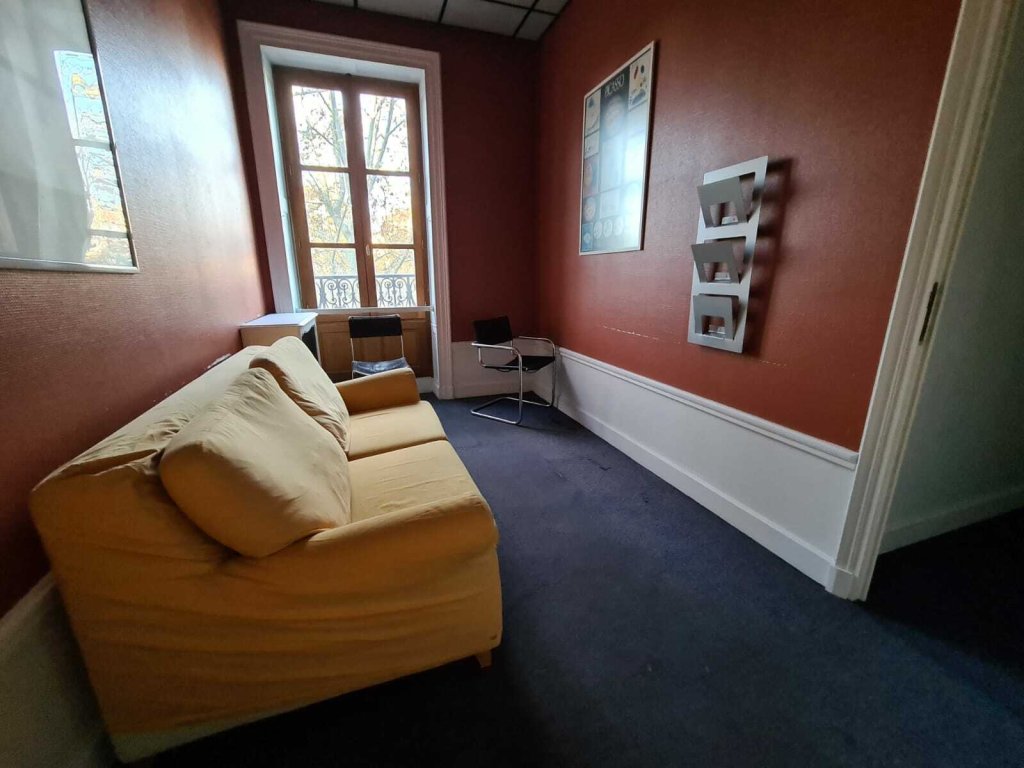 Appartement A VENDRE - ST ETIENNE CENTRE VILLE - 138.29 m2 - 189�000�&euro;