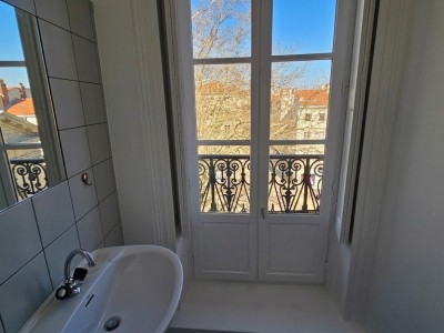 APPARTEMENT T4 A VENDRE - ST ETIENNE CENTRE VILLE - 125.12 m2 - 170�000�&euro;