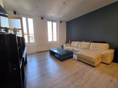 APPARTEMENT T4 - ST ETIENNE CENTRE VILLE - 79 m2 - VENDU