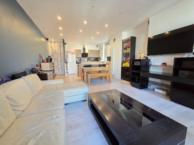 APPARTEMENT T4 - ST ETIENNE CENTRE VILLE - 79 m2 - VENDU