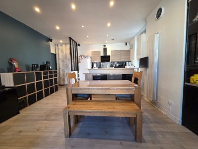 APPARTEMENT T4 - ST ETIENNE CENTRE VILLE - 79 m2 - VENDU