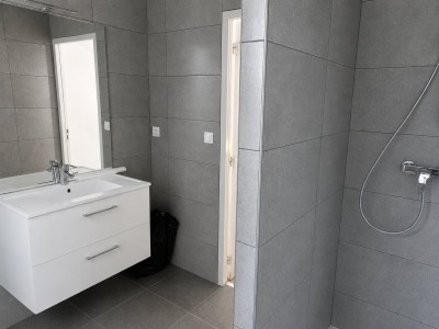 APPARTEMENT T4 A VENDRE - ST ETIENNE CENTRE VILLE - 71.04 m2 - 125 000 &euro;