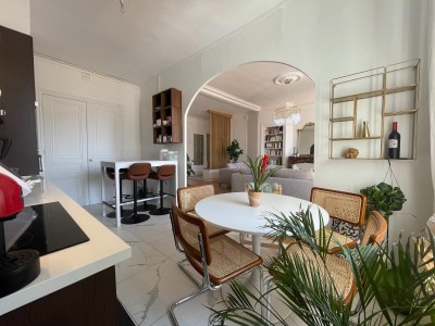 Appartement Haussmannien parfait état Hyper Centre A VENDRE - ST ETIENNE CENTRE VILLE - 131.59 m2 - 190 000 &euro;