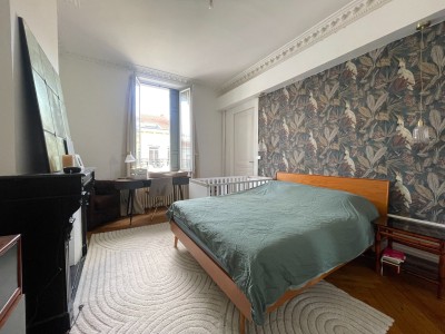 Appartement Haussmannien parfait état Hyper Centre A VENDRE - ST ETIENNE CENTRE VILLE - 131.59 m2 - 190 000 &euro;